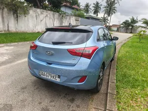 Hyundai Elantra 2016 Bleu