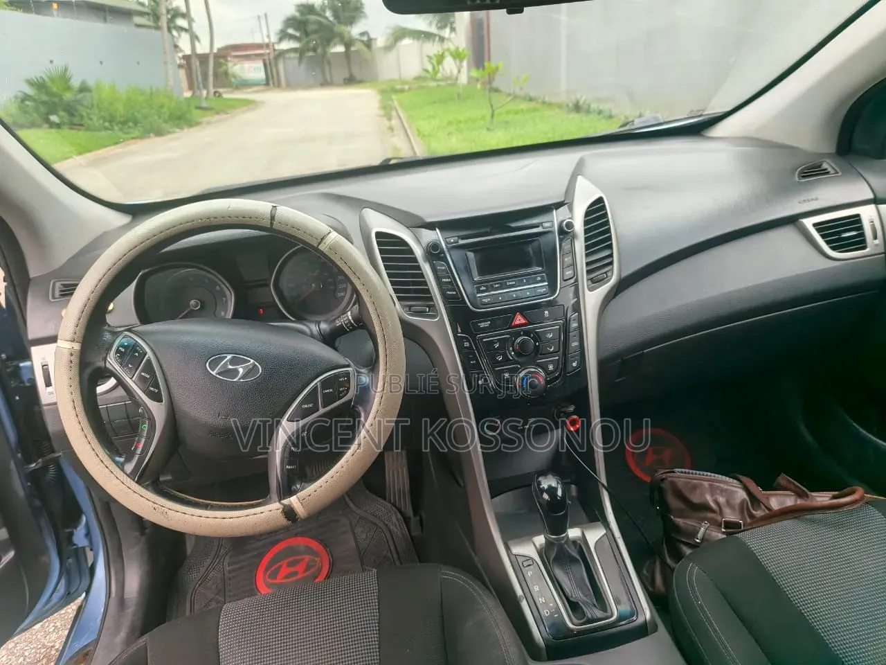 Hyundai Elantra 2016 Bleu