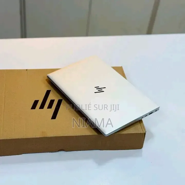 Nouveau HP EliteBook 835 G7 8GB Intel Core i5 SSD 256GB