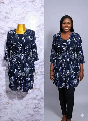 Magnifique Robe Mi-Long. Solde : 1500fcfa