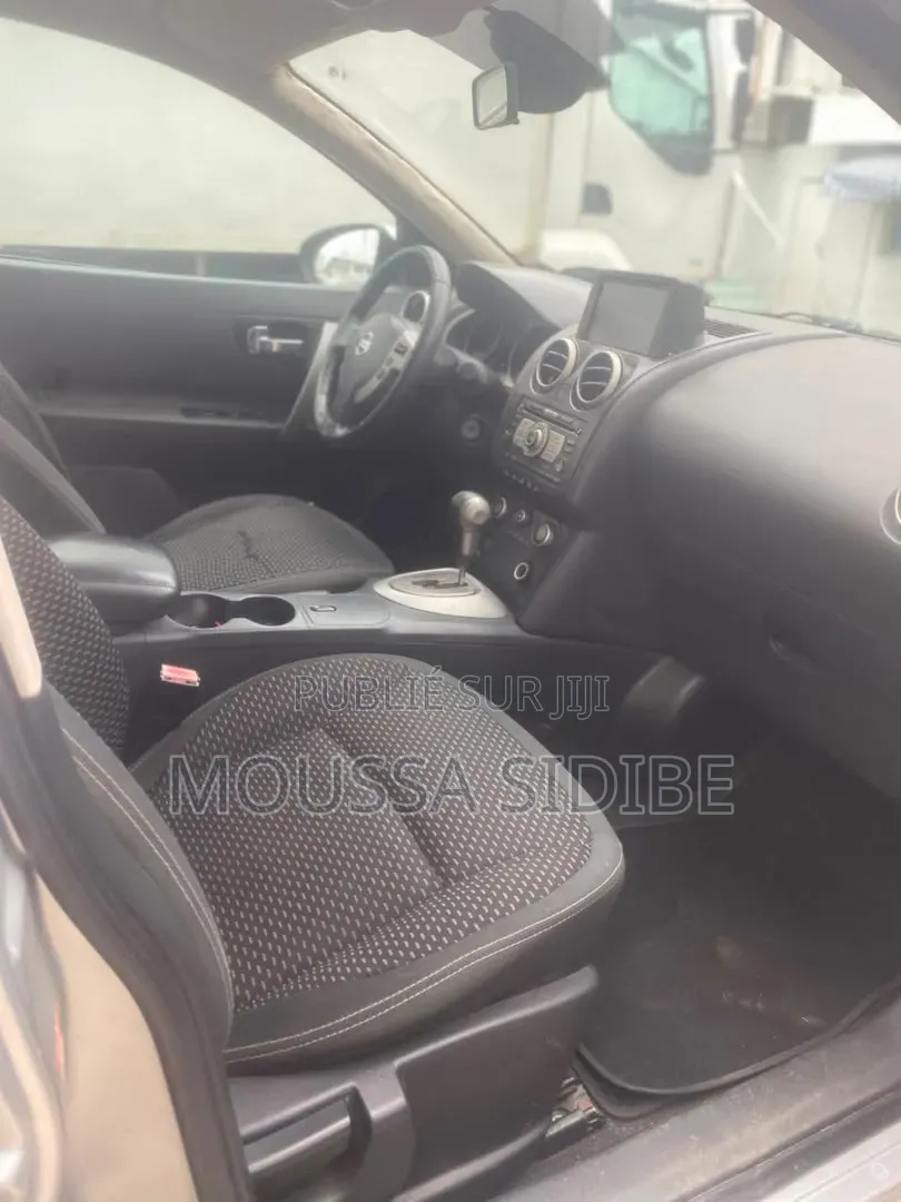 Nissan Qashqai 2009 Gris