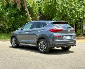 Hyundai Tucson 2021 Gris