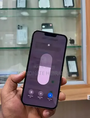 Nouveau Apple iPhone 13 Pro Max 128 GB Noir
