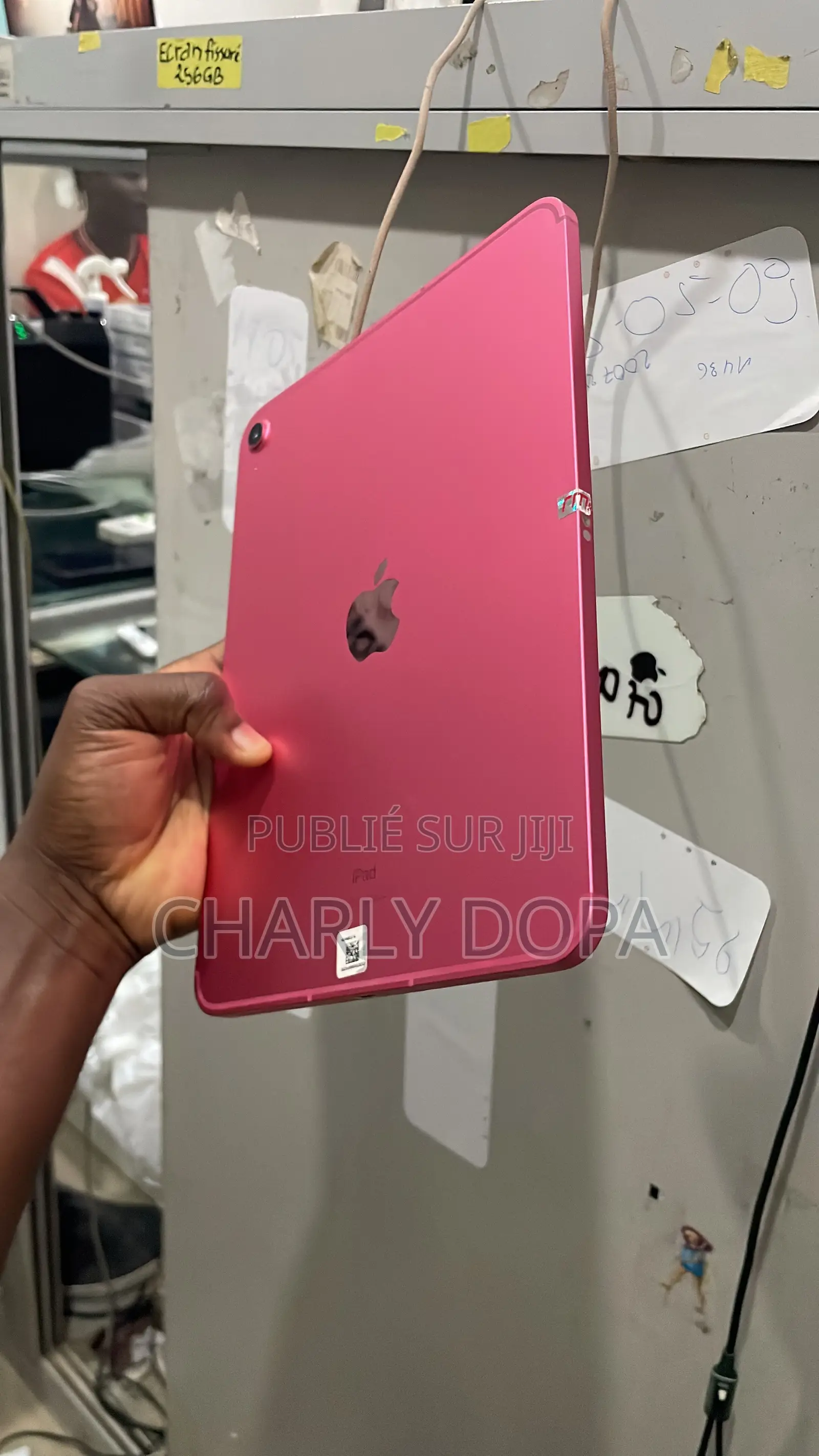 Apple iPad Wi-Fi 64 GB Rose