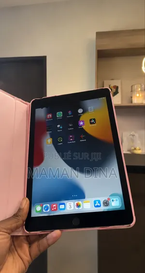 Nouveau Samsung Galaxy Tab A9 32 GB Rose