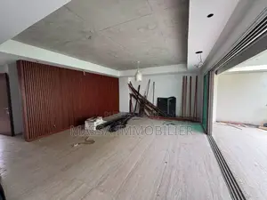 3chbre Villa dans Massa Immobilier, Cocody à Louer