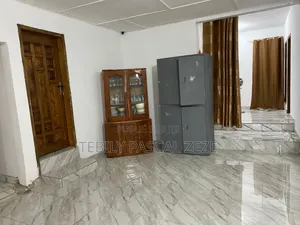 Meublé 4chbre Chalet dans Lege Résidence, Grand-Bassam à Louer