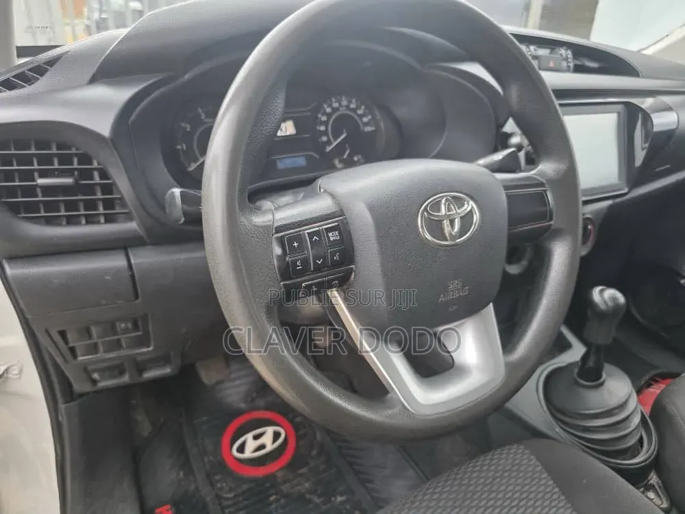 Toyota Hilux 2021 Blanc