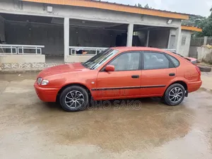Toyota Corolla 2002 Orange