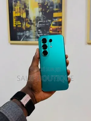 Nouveau Tecno Camon 50 Pro 256 GB Bleu