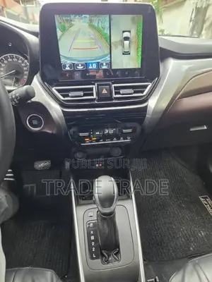 Nouveau Toyota Starlet 2025 Gris