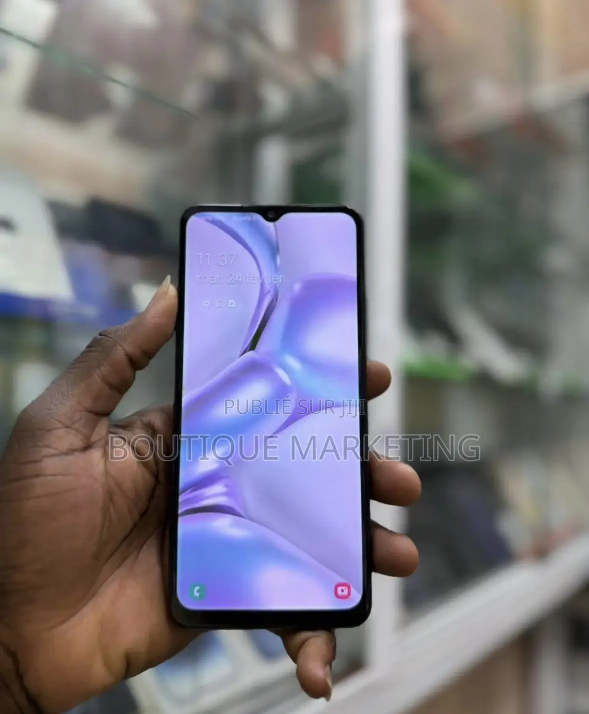 Nouveau Samsung Galaxy A12 64 GB Noir