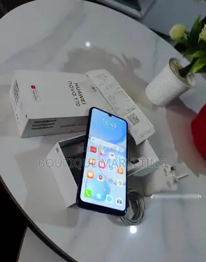 Nouveau Huawei Nova Y70 128 GB Blanc