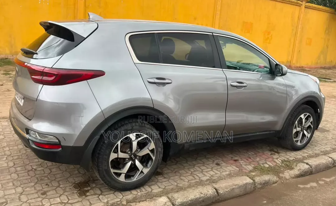 Kia Sportage 2021 Gris