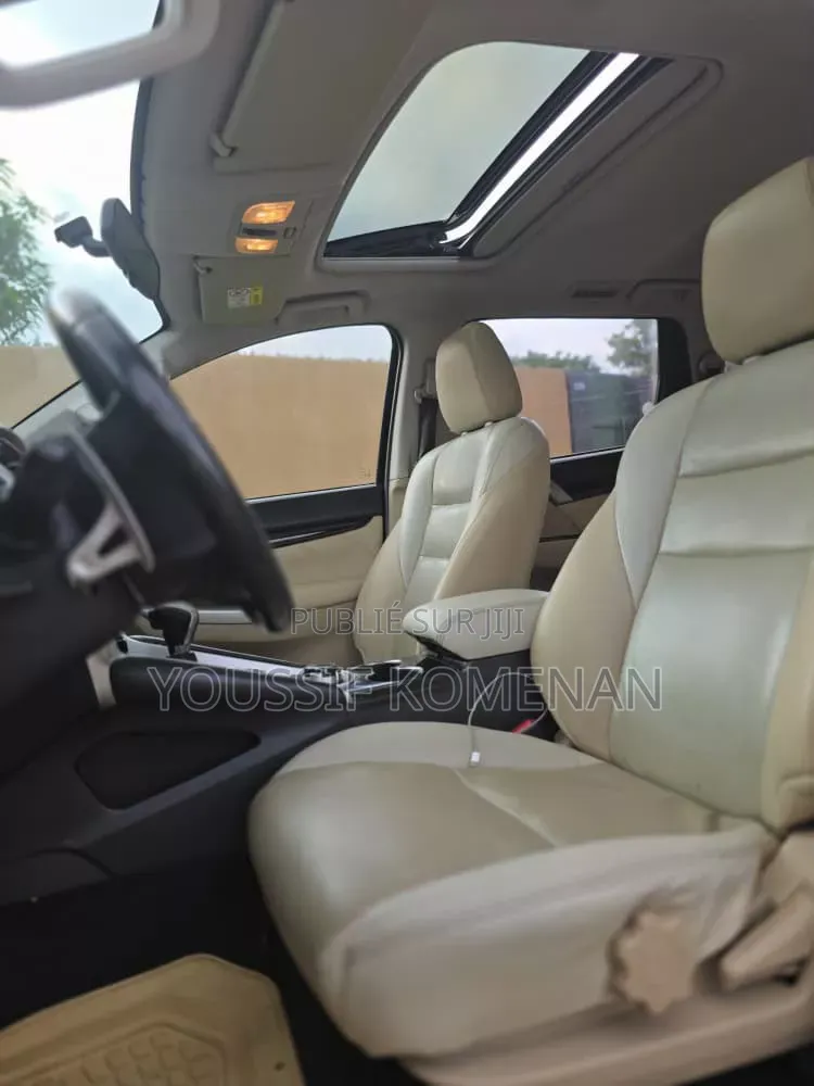Mitsubishi Montero Sport 2021 Gris