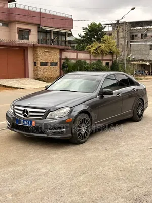 Mercedes-Benz C300 2014 Gris