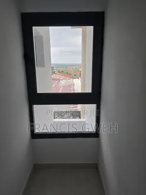 3chbre Duplex dans Francis Gweh, Cocody à Louer
