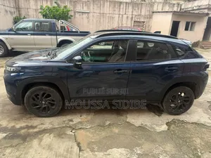 Suzuki Fronx 2024 Noir