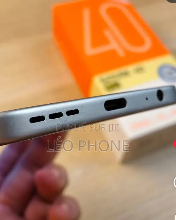 Nouveau Tecno Spark 40 Pro 256 GB Noir