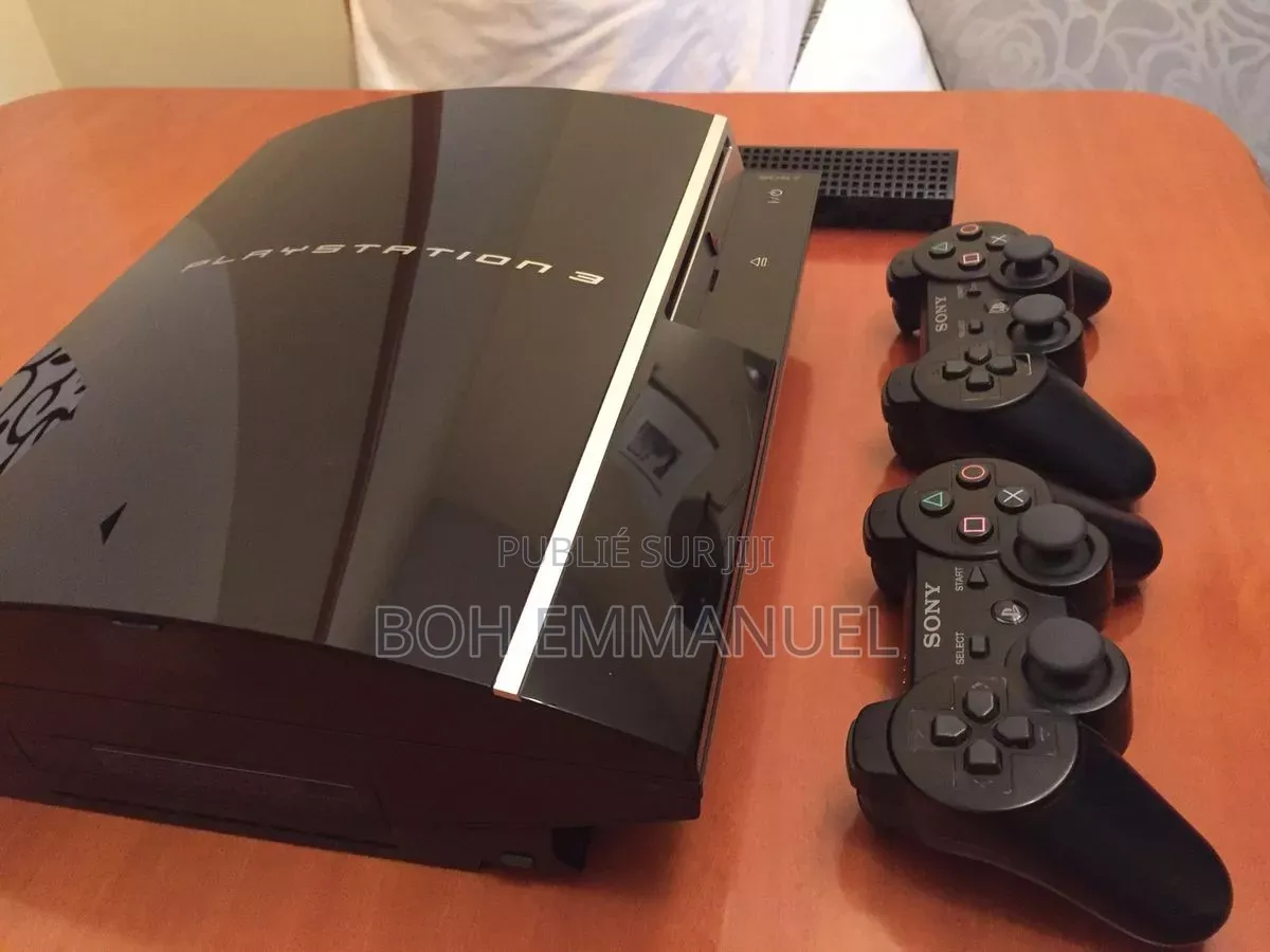 Ps3 Fat Craquer Avec 2 Manette À 55mille