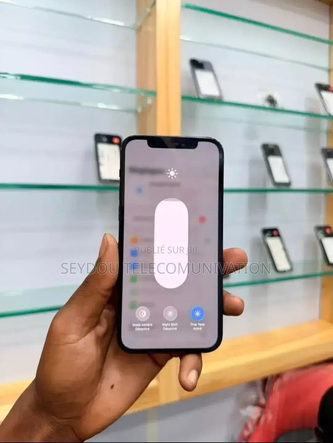 Nouveau Apple iPhone 12 Pro 256 GB Noir