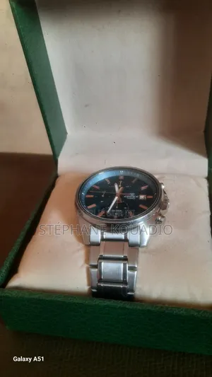 En Bon État Casio Edifice Efv-610d