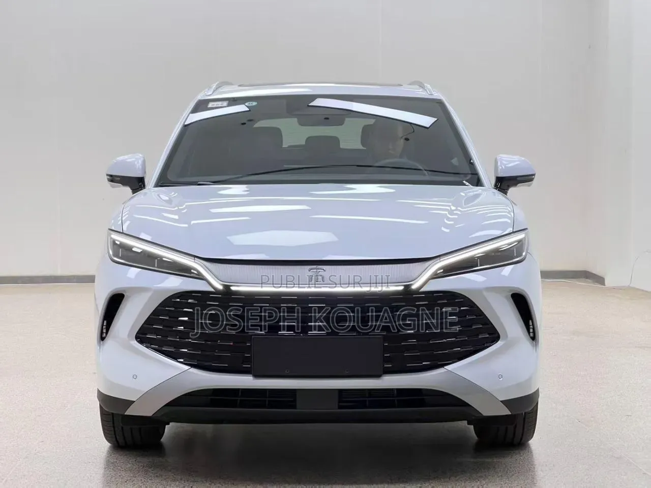 Nouveau BYD Song L DM-i 2025 Blanc
