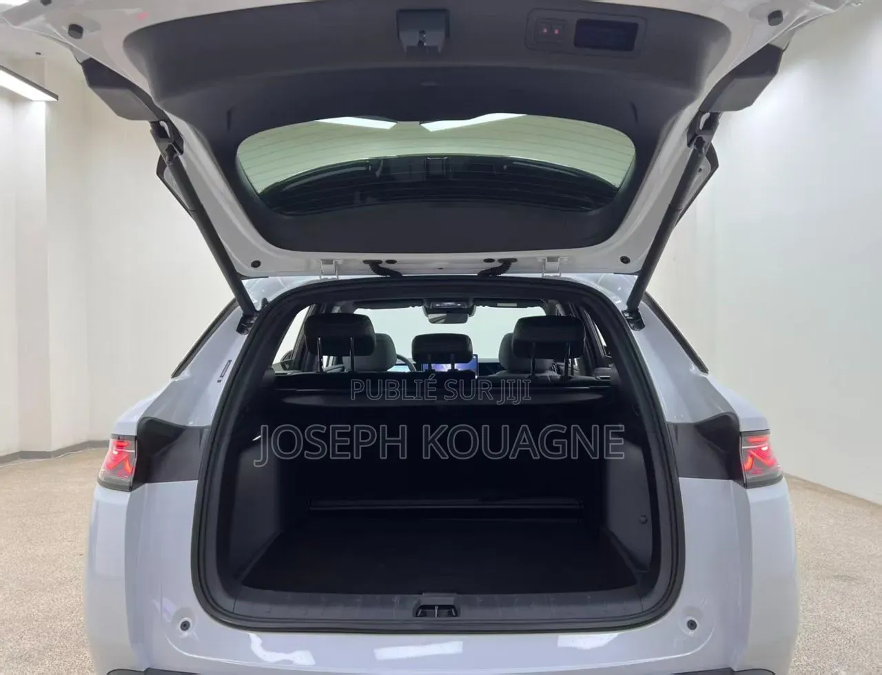 Nouveau BYD Song L DM-i 2025 Blanc