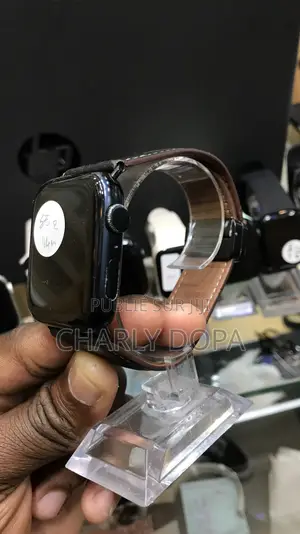 Apple Watch SE 44mm en Bon État