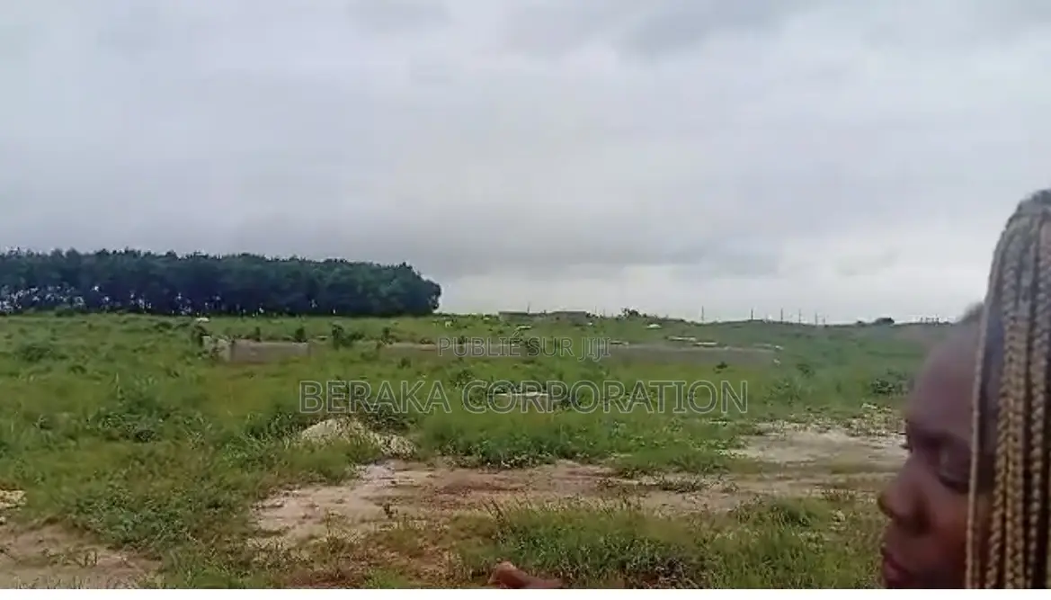 3 Lots De 400m2 en Vente À Songon Godoumer Acec Titre Doncier