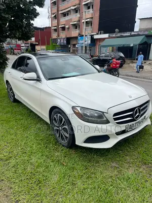 Mercedes-Benz C300 2016 Blanc