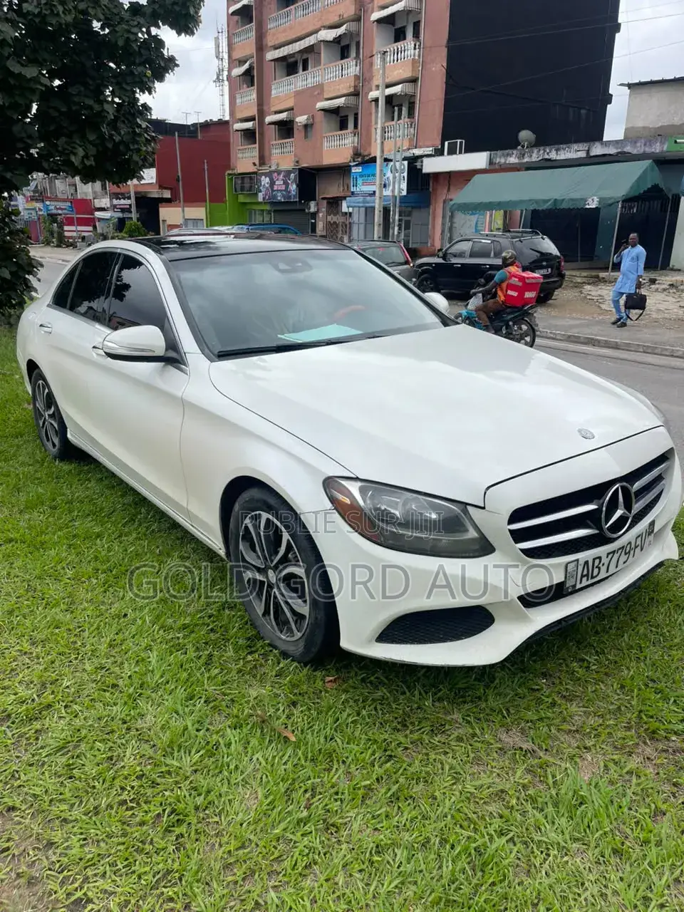 Mercedes-Benz C300 2016 Blanc