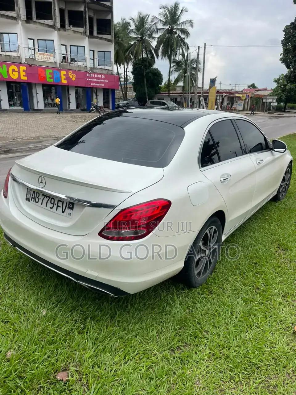 Mercedes-Benz C300 2016 Blanc