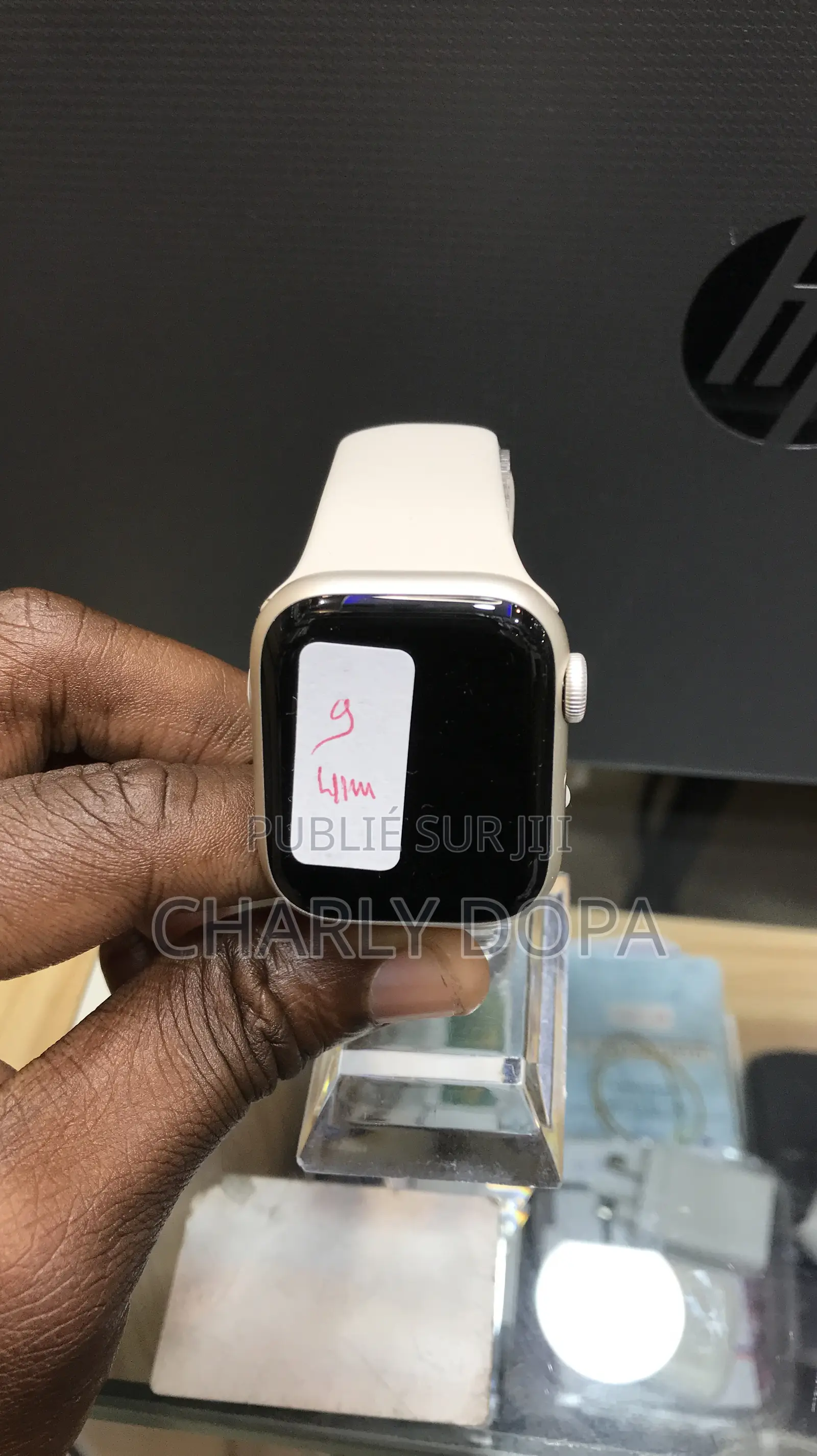 Apple Watch Série 9 41mm Quasi Neuf