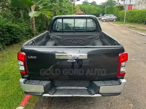 Mitsubishi L200 2022 Noir