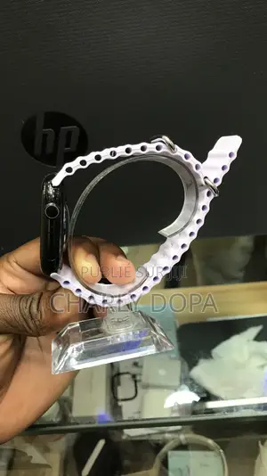 Apple Watch Série 11 46mm Quasi Neuve Noire