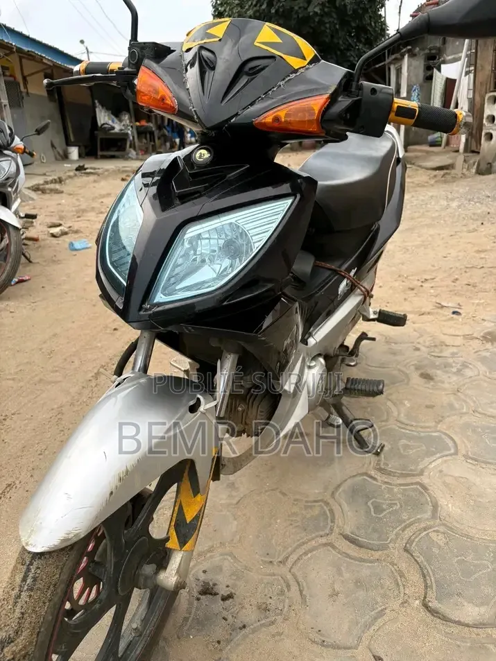 Nouveau KTM RC 125 2026 Noir