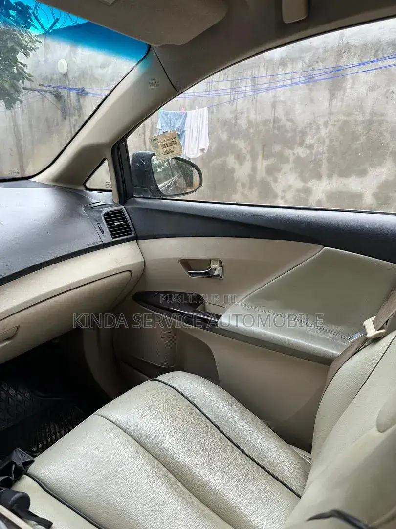Toyota Venza 2011 Noir