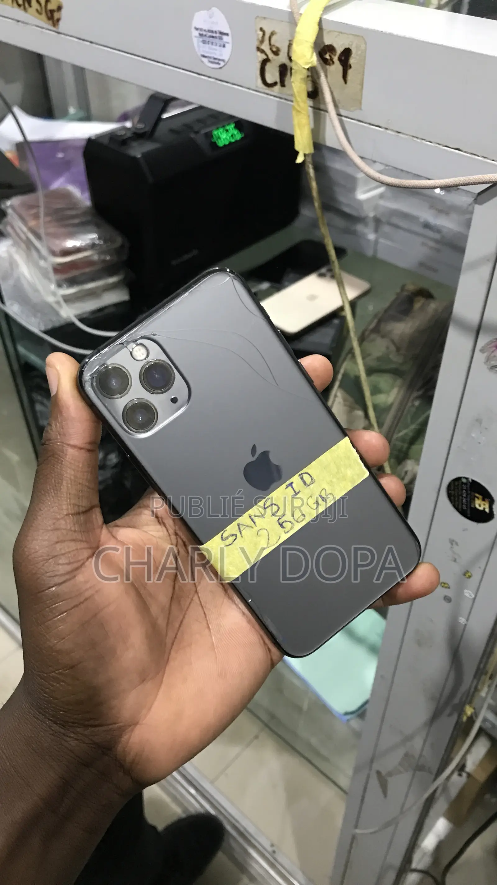 Apple iPhone 11 Pro 256 GB Vert