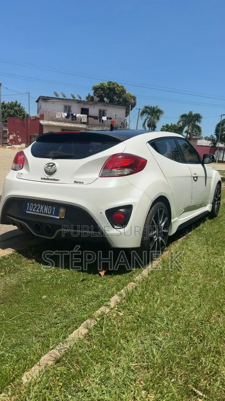 Hyundai Veloster 2017 Blanc