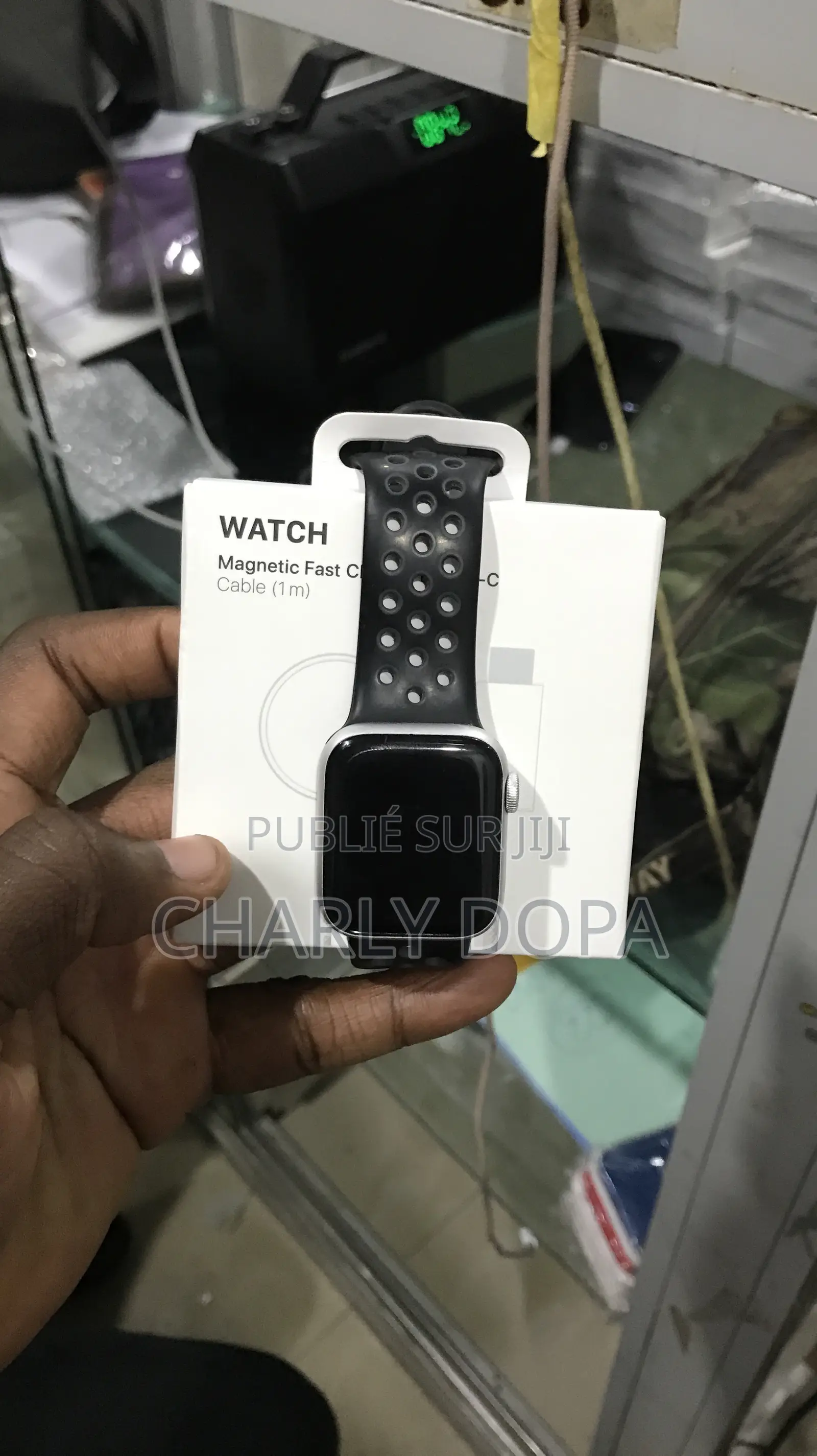 Apple Watch Série Se 1ere Génération Quasi Neuf