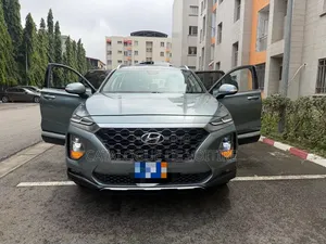 Hyundai Santa Fe 2021 Gris