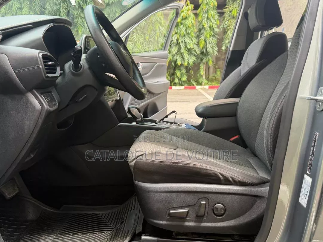 Hyundai Santa Fe 2021 Gris