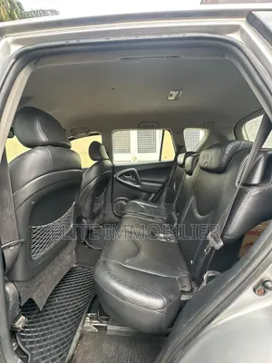 Toyota RAV4 1.8 2007 Gris