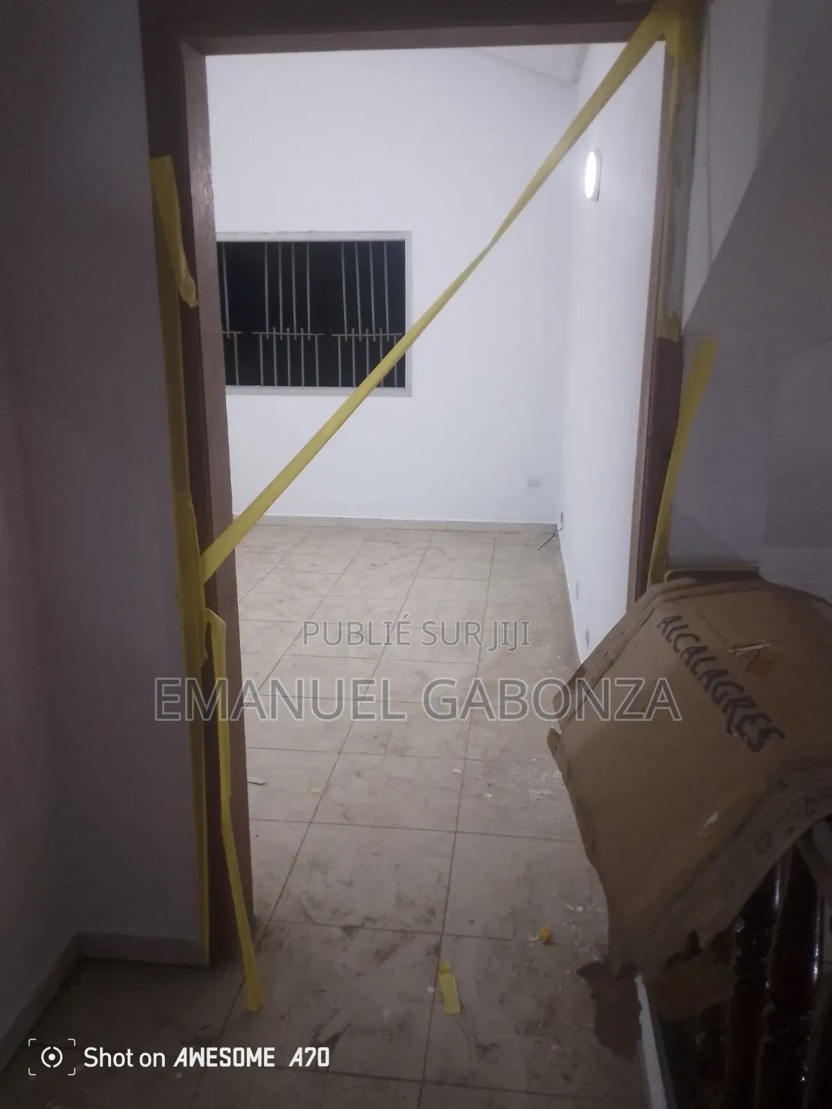 12chbre Villa dans Gabonza, Cocody à Vendre