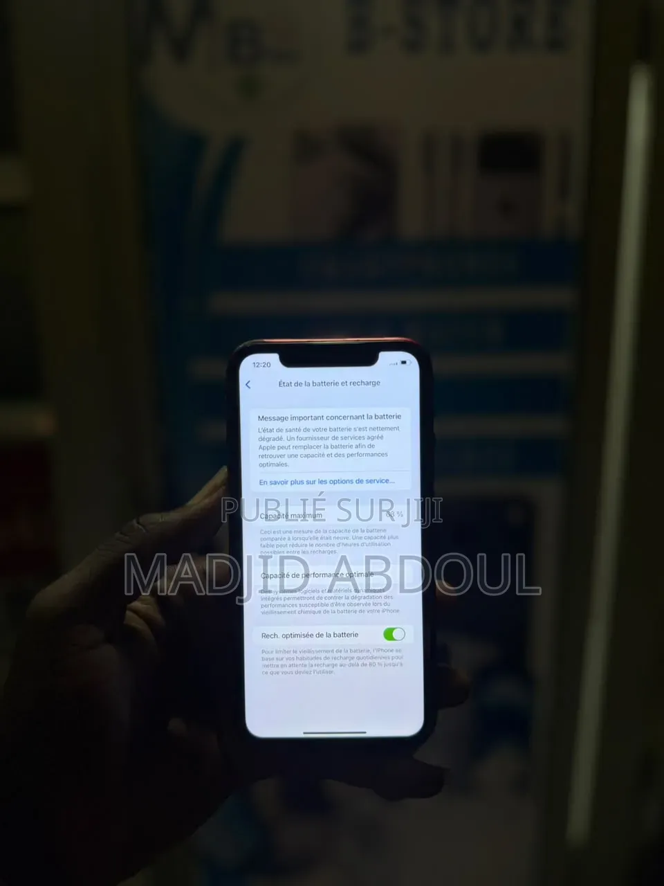 Apple iPhone 11 64 GB Rouge