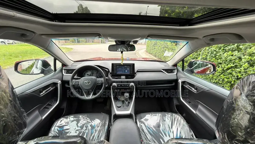 Toyota RAV4 2021 Rouge