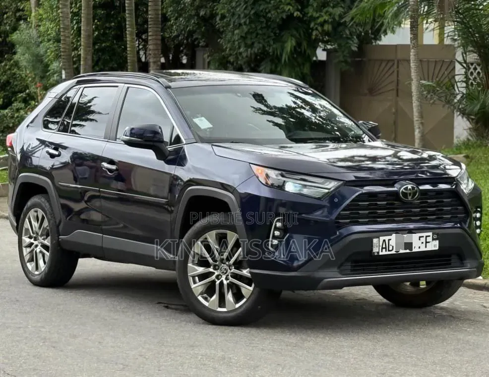 Toyota RAV4 2021 Bleu