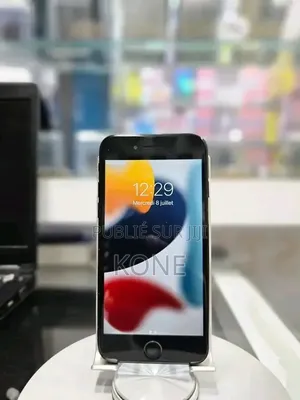 Nouveau Apple iPhone 7 128 GB Noir
