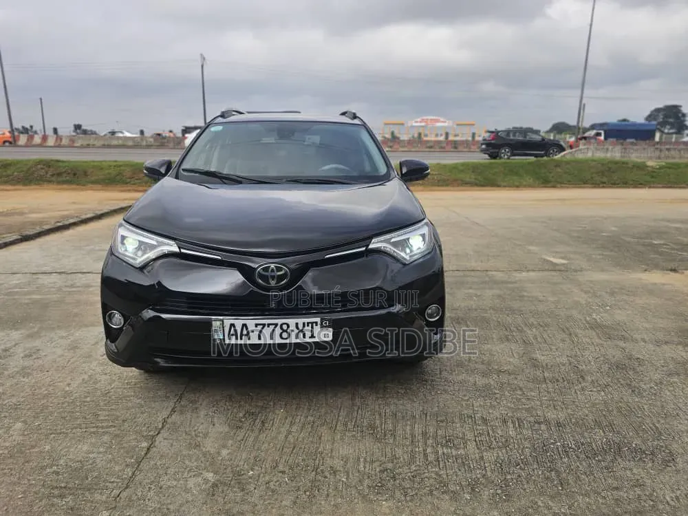 Toyota RAV4 2018 Noir